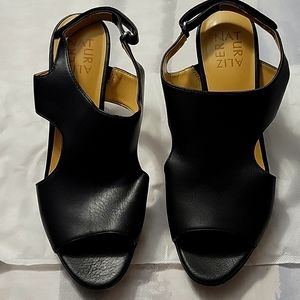 Naturalize Dalton high heels sandals